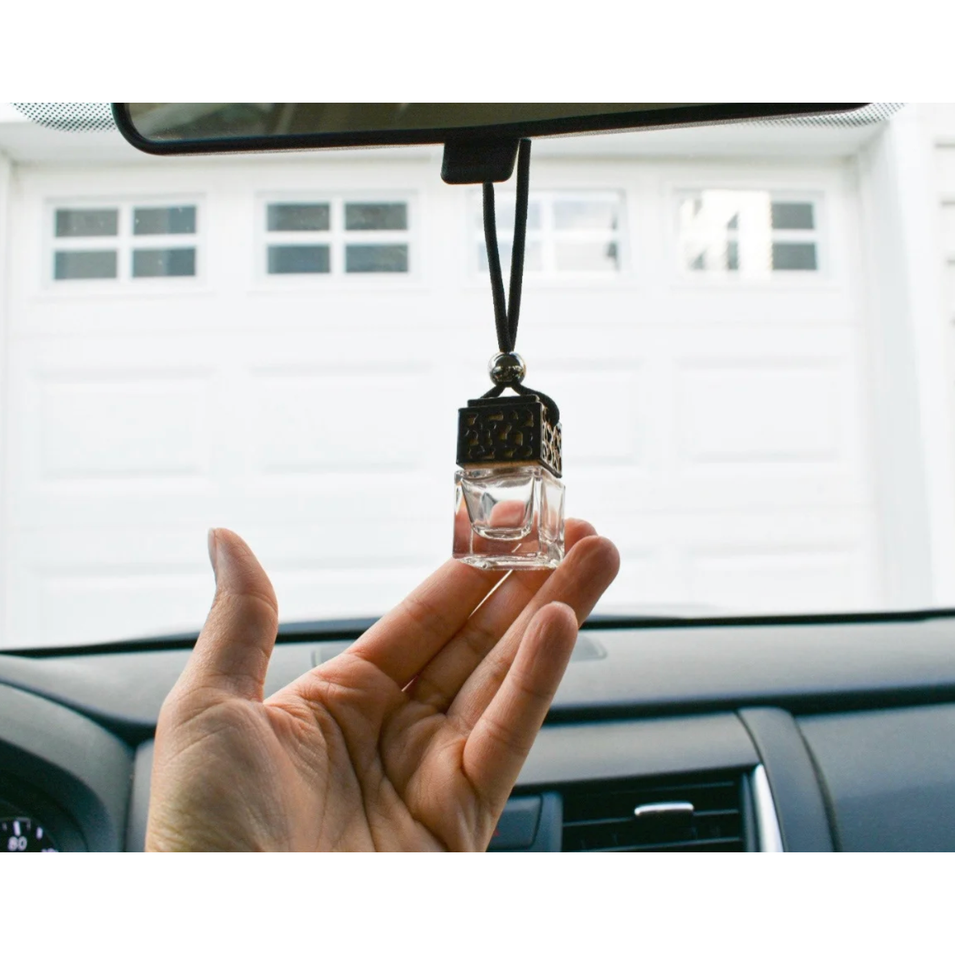 MOOD Car Diffuser (BLACK) - GlowAmaze