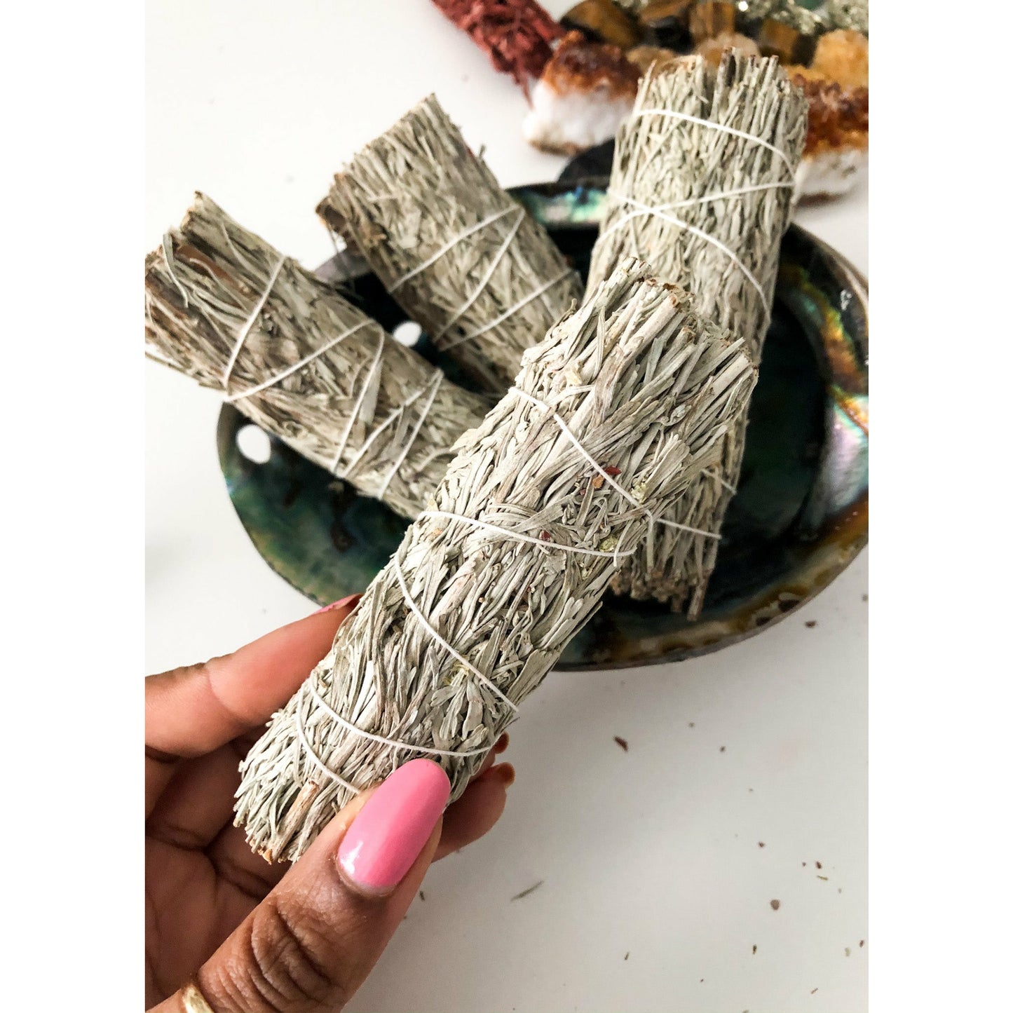 SAGE SMUDGE STICK - GlowAmaze